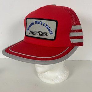 Vintage NEW Universal Truck & Trailer Freightliner 3 Stripe Trucker Snapback Hat